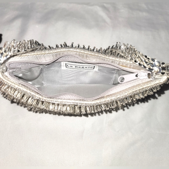 La Regale evening bag - Picture 4 of 10